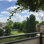 Stadtdschungel Fewo Mit Balkon