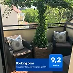 Stadtdschungel Fewo Mit Balkon